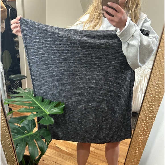 Lululemon Vinyasa Scarf - Picture 11 of 11